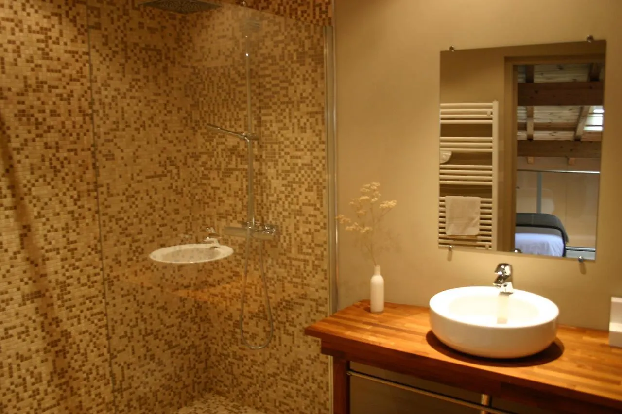 Chambre D'Hotes La Font Eygliers Bed & Breakfast