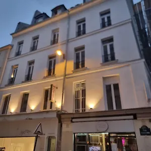 https://hotel-aboukir.fr-paris.fr